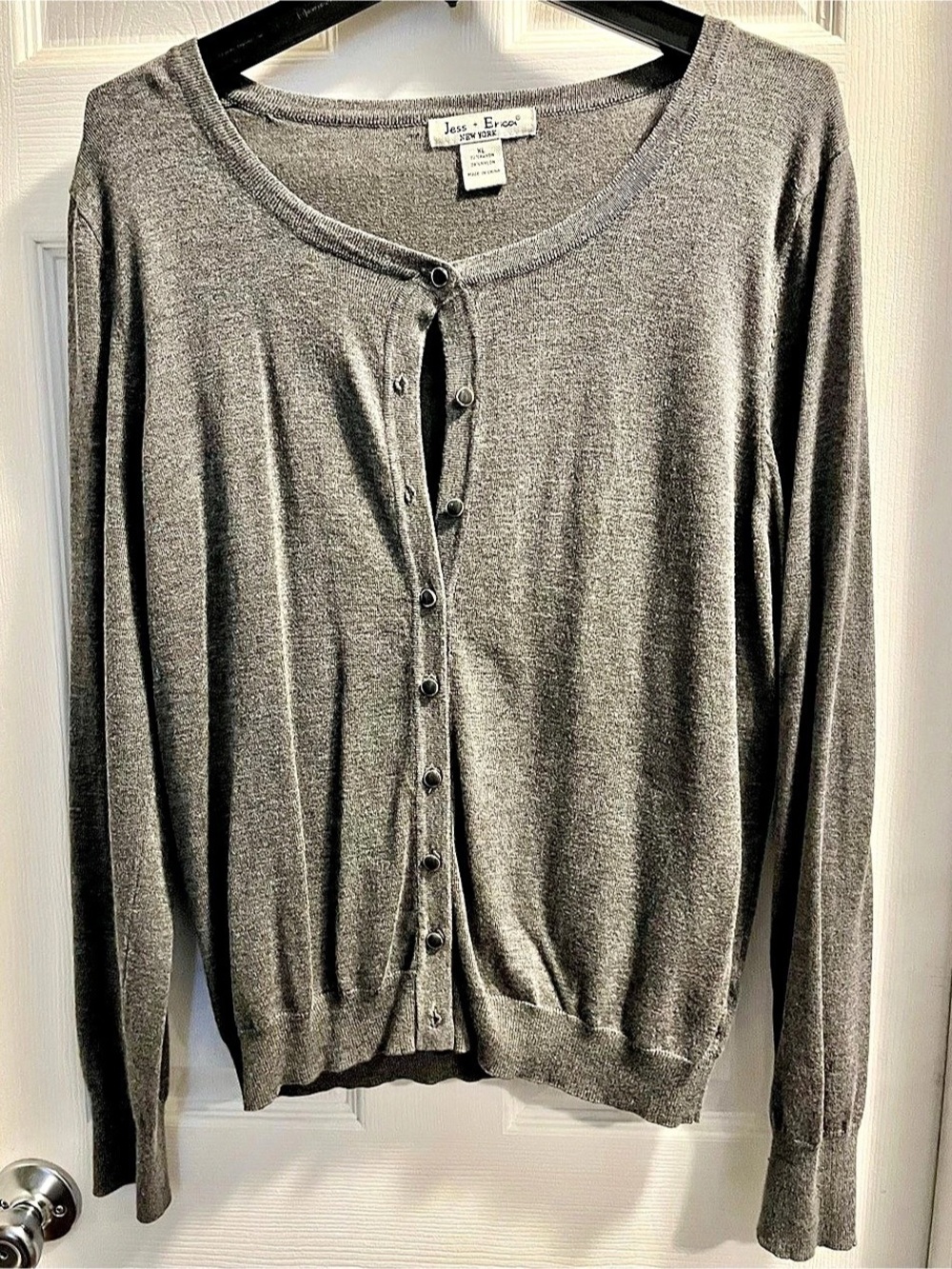 Jess & Erica Gray Cardigan Size XL Like New